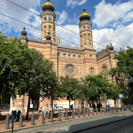 Lägenhet Balint Next To Synagogue, Location In Center *